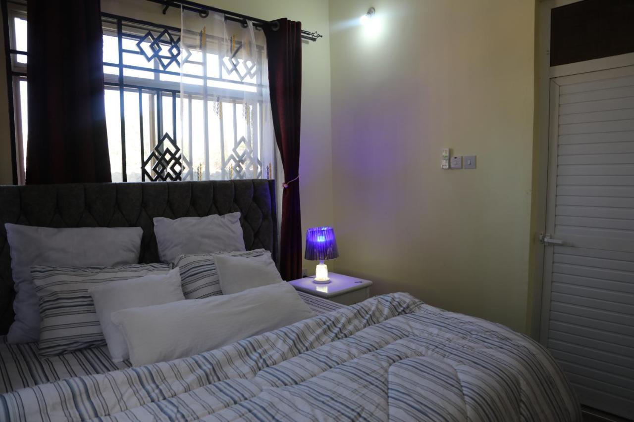 Pearl Lulu Modern Bnb Homestay Dar es Salaam Ngoại thất bức ảnh