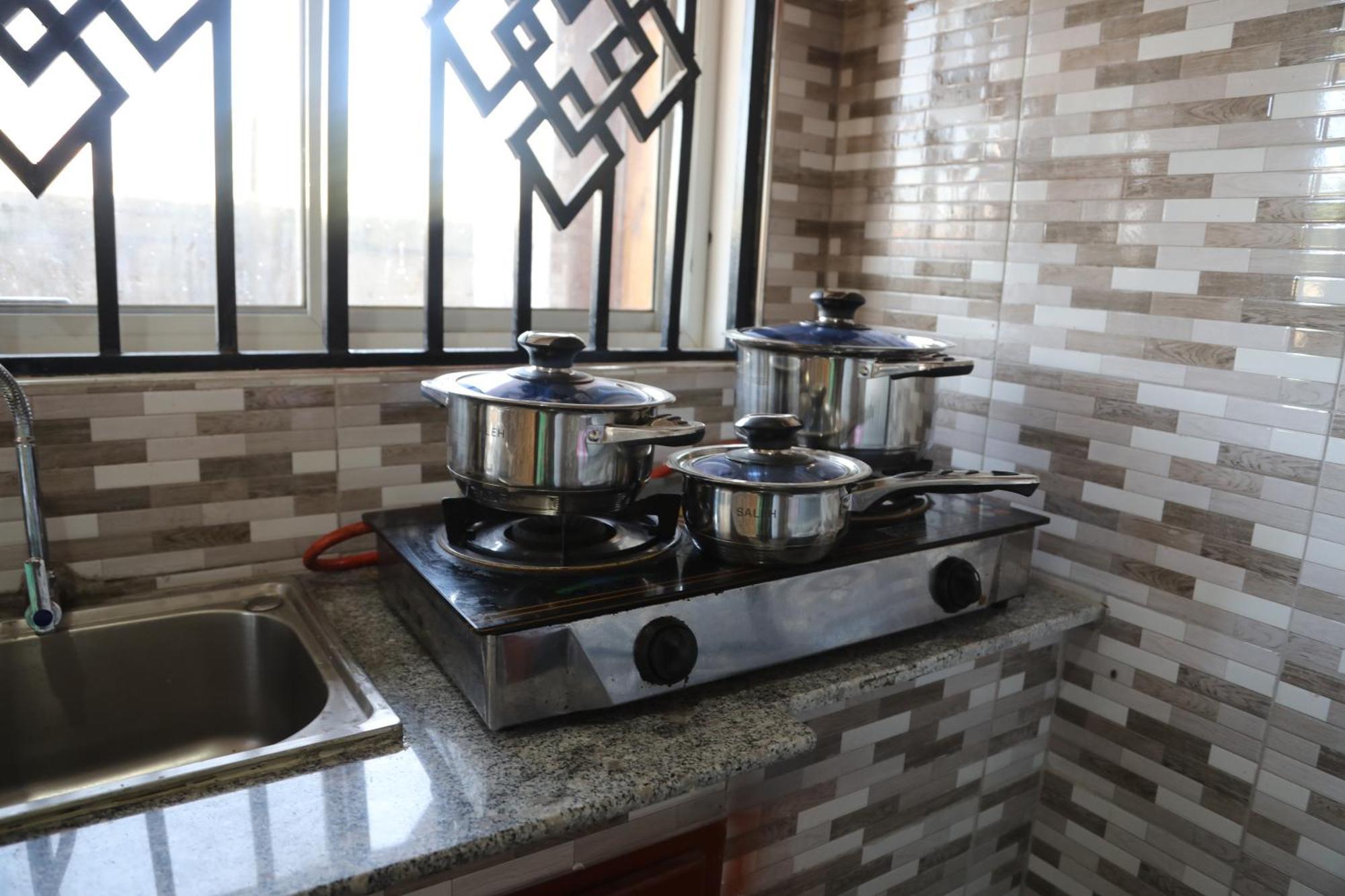 Pearl Lulu Modern Bnb Homestay Dar es Salaam Ngoại thất bức ảnh
