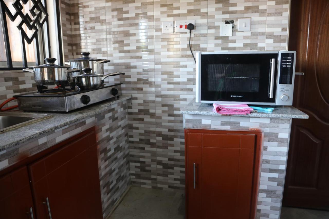 Pearl Lulu Modern Bnb Homestay Dar es Salaam Ngoại thất bức ảnh