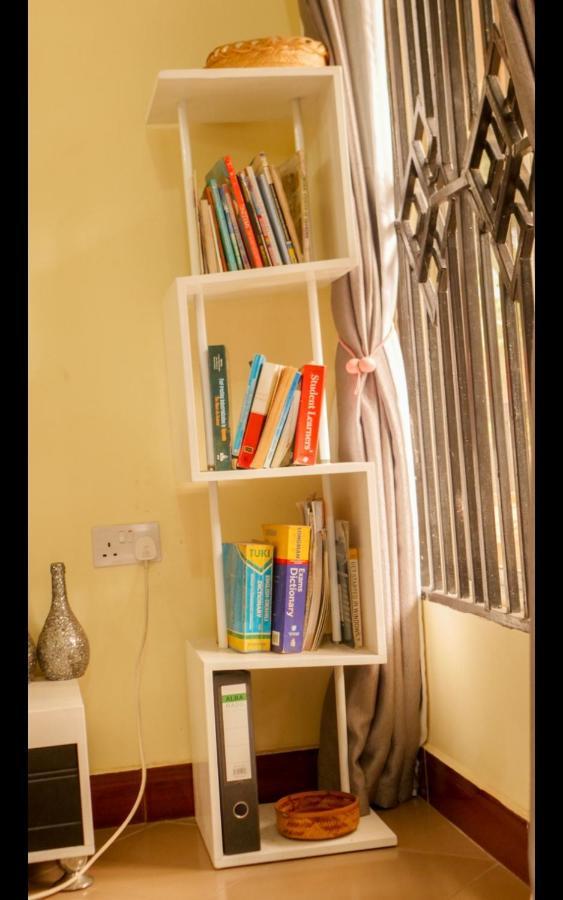 Pearl Lulu Modern Bnb Homestay Dar es Salaam Ngoại thất bức ảnh